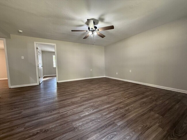 Foto del edificio - 3711 Bowers St