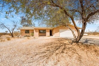 Building Photo - 3858 Kreuer Rd