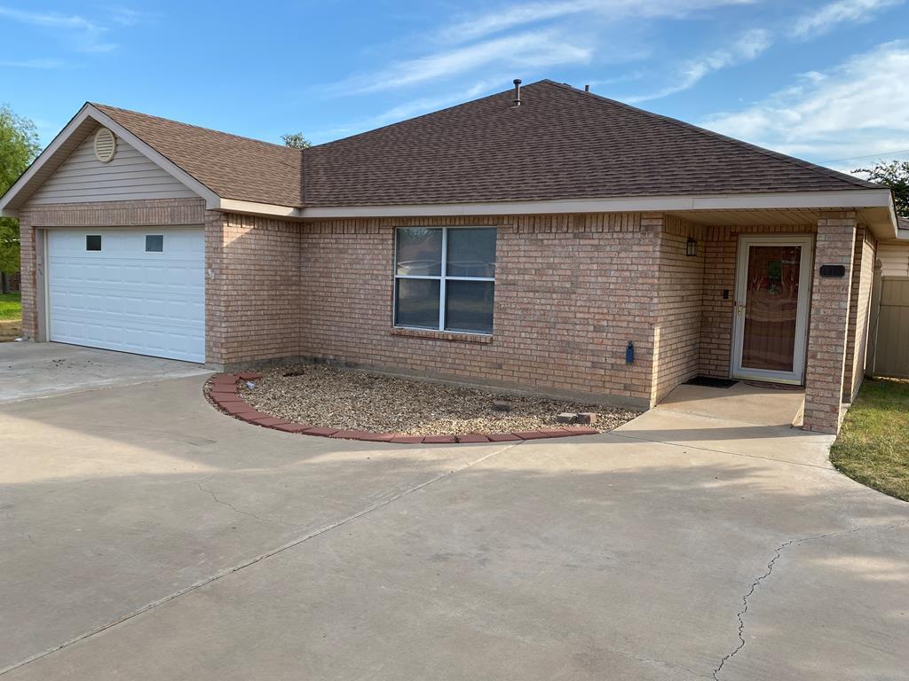 Primary Photo - 4419 Casa Blanca Dr