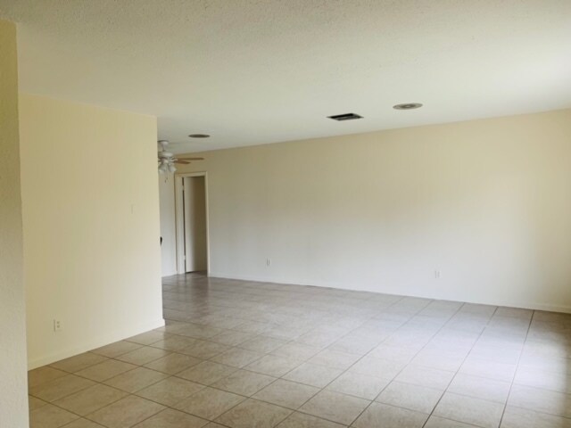 Building Photo - 7402 NW 94th Ave