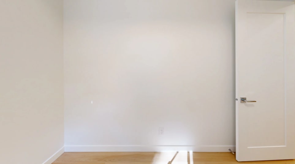 Photo du bâtiment - 11710-11125 125 St NW