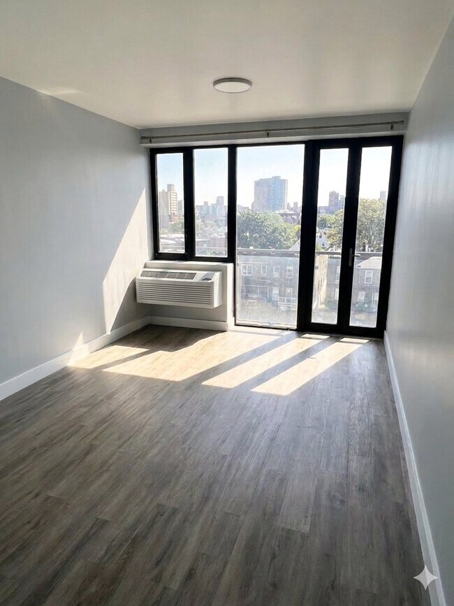 Foto del edificio - 6070 Woodhaven Blvd