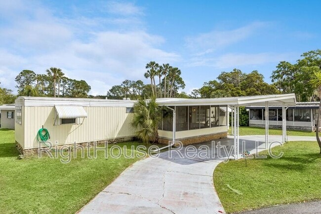 Building Photo - 77 Wildwood Ln