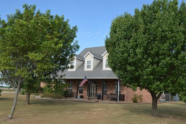 Building Photo - 3509 Greathouse Rd