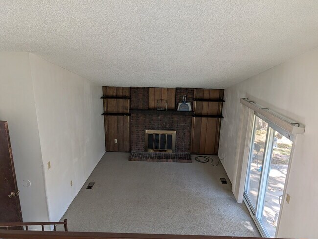 Foto del edificio - 15650 E Hamilton Pl