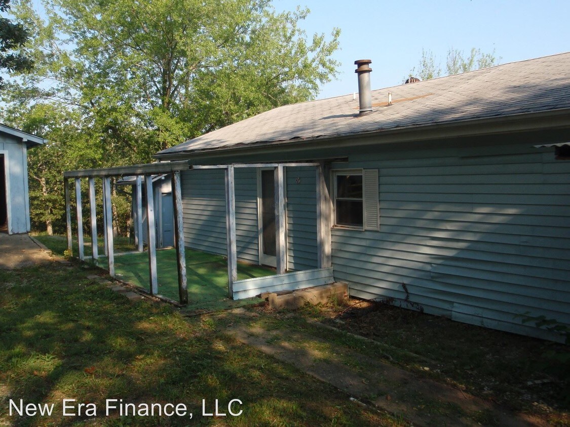 Building Photo - 3275 Gillespie Ln