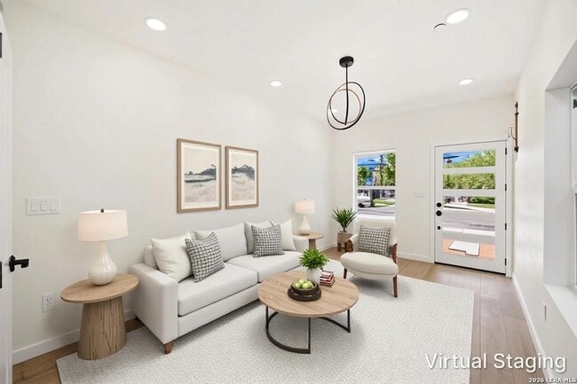 Photo - 726 Arthur St Townhome