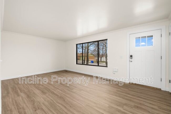 Building Photo - 7523 Casa Negra Cir