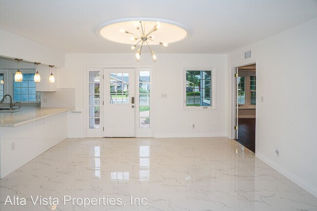 Foto del edificio - 4 br, 3 bath House - 8891 Nottingham Pl.