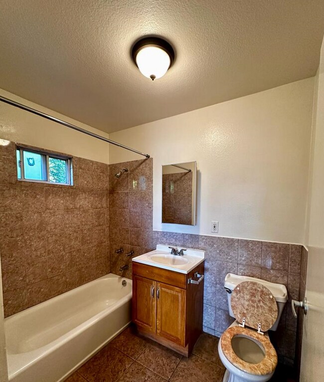 Foto del edificio - 3120 W 113th St