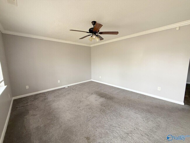 Foto del edificio - 640 Dawson Terrace NW