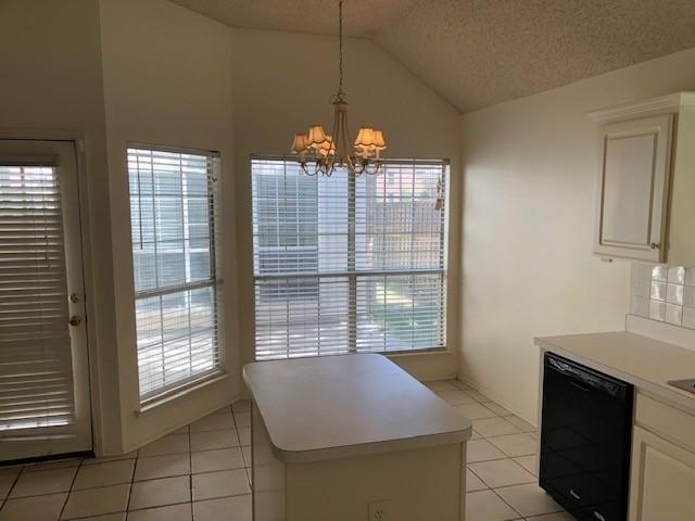 Building Photo - 7010 Inglenook Dr