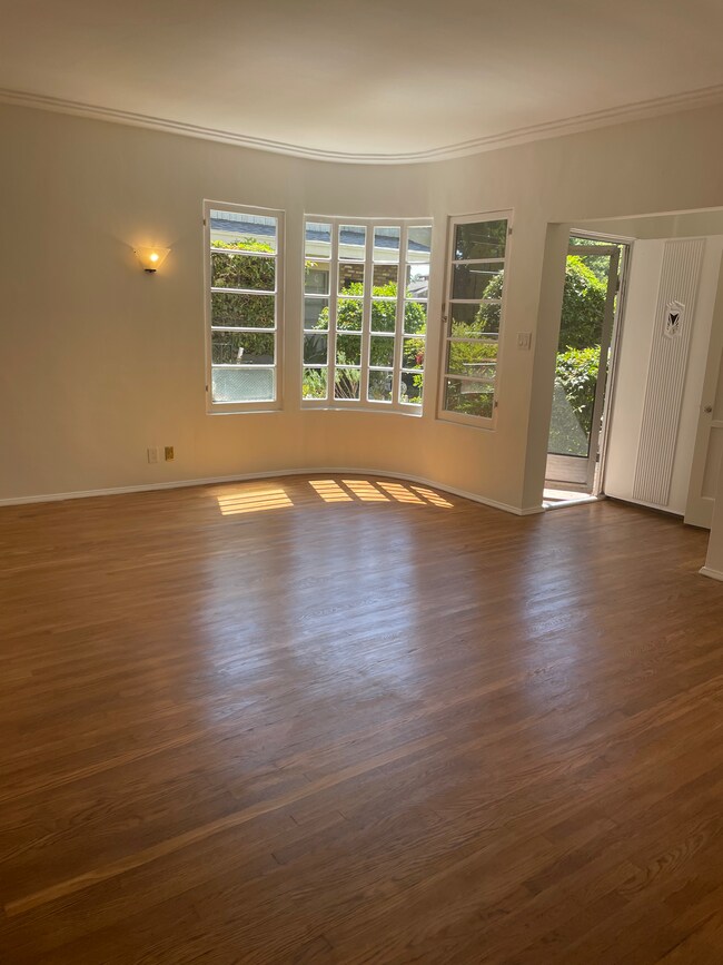 Living Room Space - 407 Riverdale Dr
