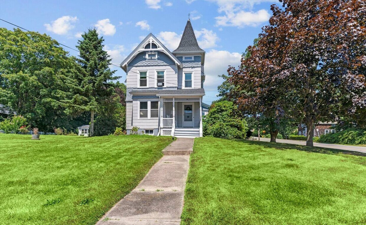 Foto principal - 16 Prospect Hill Rd