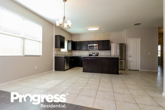 Building Photo - 6981 S Blue Hills Dr