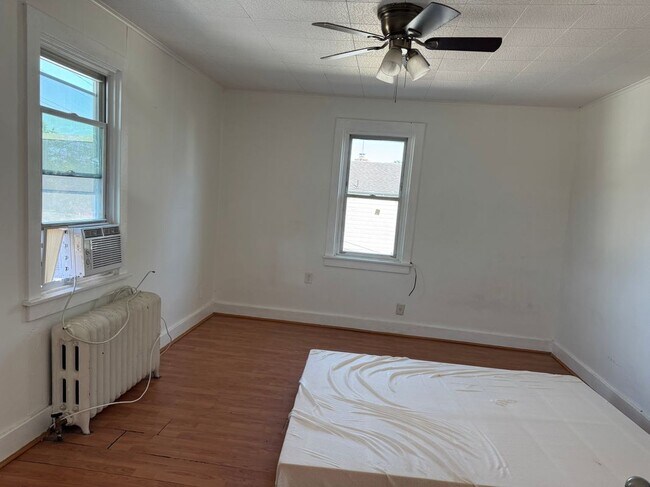 Foto del edificio - 6919 Rising Sun Ave