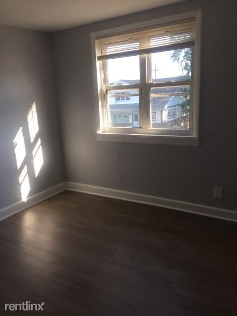 Building Photo - 3 br, 1.5 bath Townhome - 2025  Mckinley St