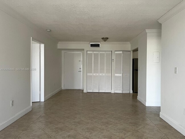 Foto del edificio - 8261 NW 8th St