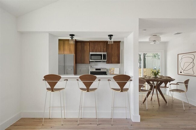 Foto del edificio - 1800 Nicole Cir