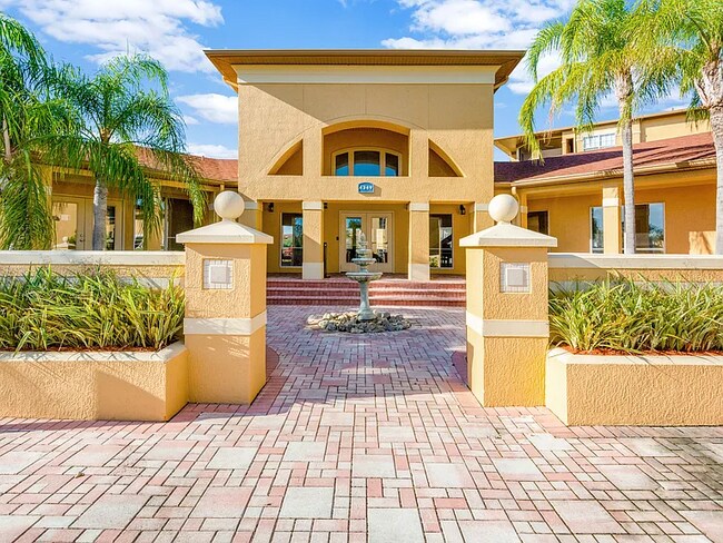 Foto del edificio - 4323 Bayside Village Dr