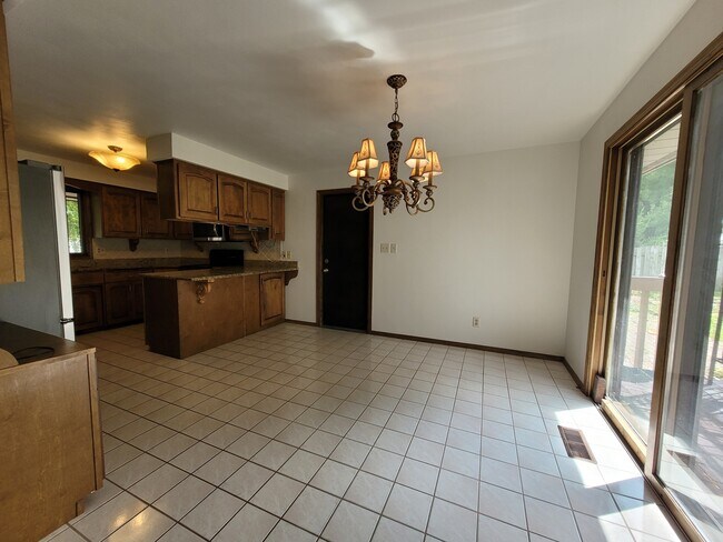 Foto del edificio - 1407 S Theodore St