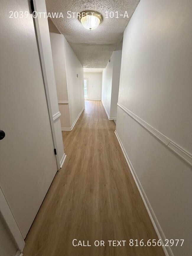 Foto del edificio - 2039 Ottawa St