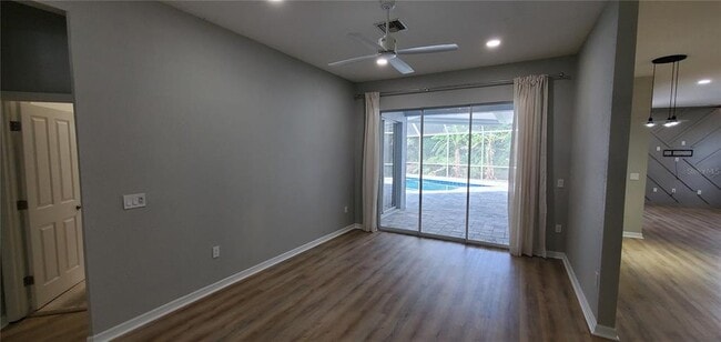 Building Photo - 4454 Hollybrook Way
