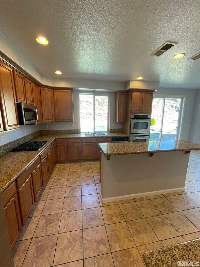 Building Photo - 3660 Sienna Pointe Ct
