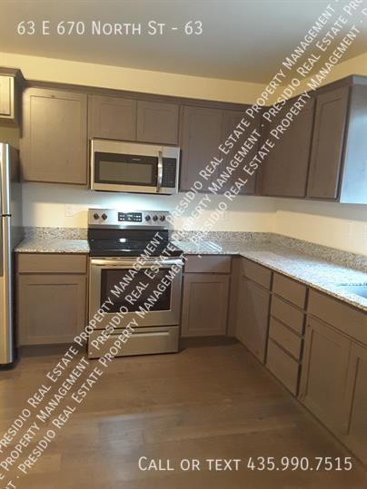Foto del edificio - 63 E 670 N St
