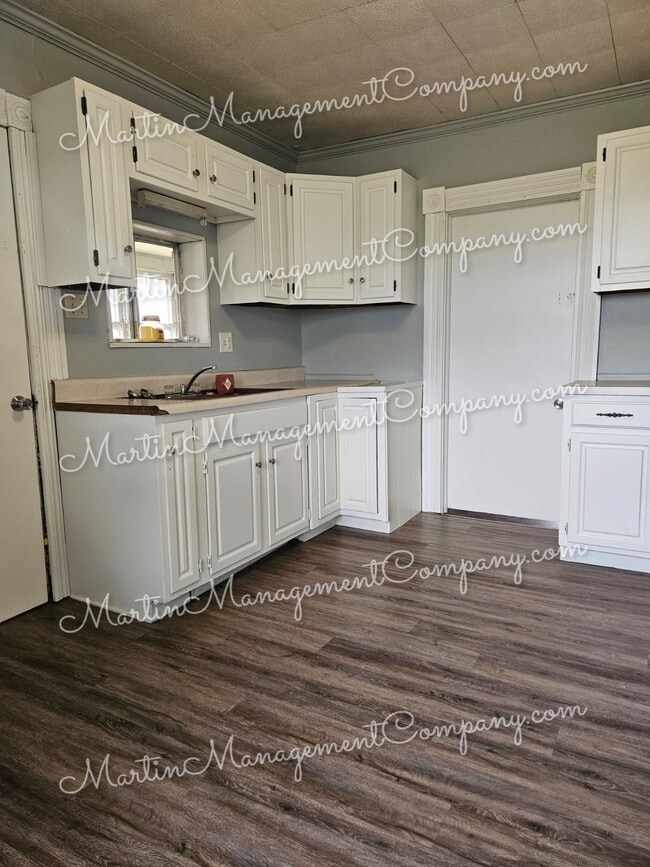 Building Photo - 25674 Kemp Rd