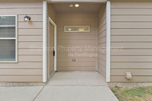 Foto del edificio - 9650 Warm Spring