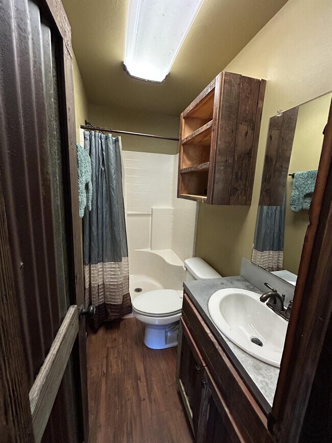 Foto del edificio - 2477 County Rd 2723