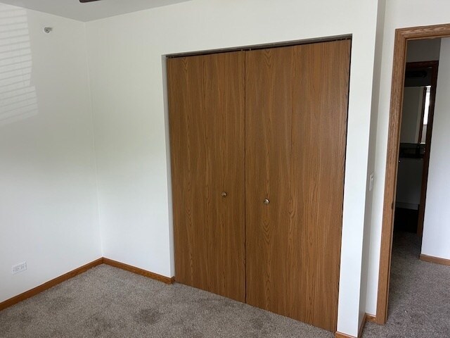 Foto del edificio - 727 Elm Ln