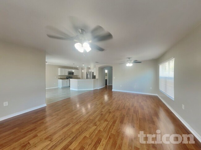 Building Photo - 7302 Lumber Port Dr