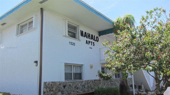 Foto del edificio - 1520 SE 15th St
