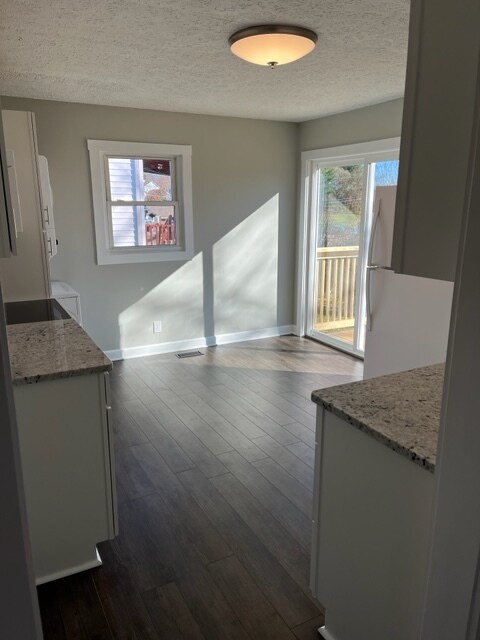 Foto del edificio - 805 Lincoln Ave