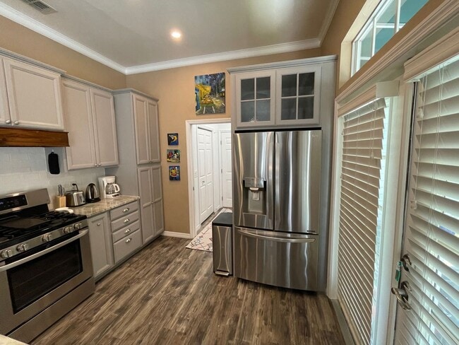 Building Photo - 3 br, 2 bath House - 5113 SW 103rd Way