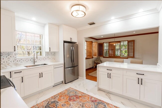 Building Photo - 1449 Baracoa Ave