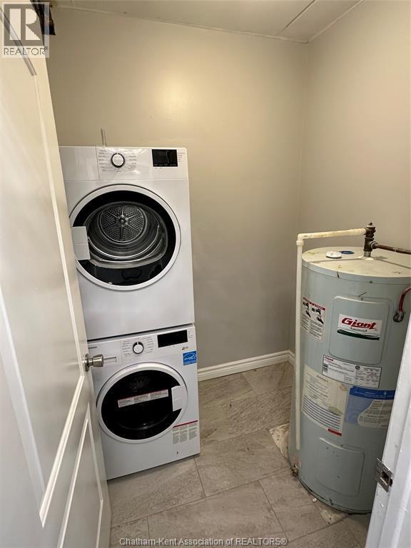 Photo du bâtiment - 222 St Clair St