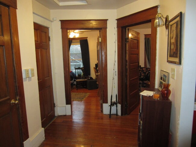 Building Photo - 1317 Rhode Island St