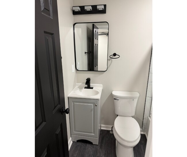 Foto del edificio - 4147 Doris Ave