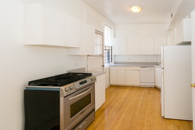 Foto del edificio - 4601 N Western Ave