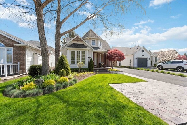 Photo du bâtiment - 1553 Four Mile Creek Rd