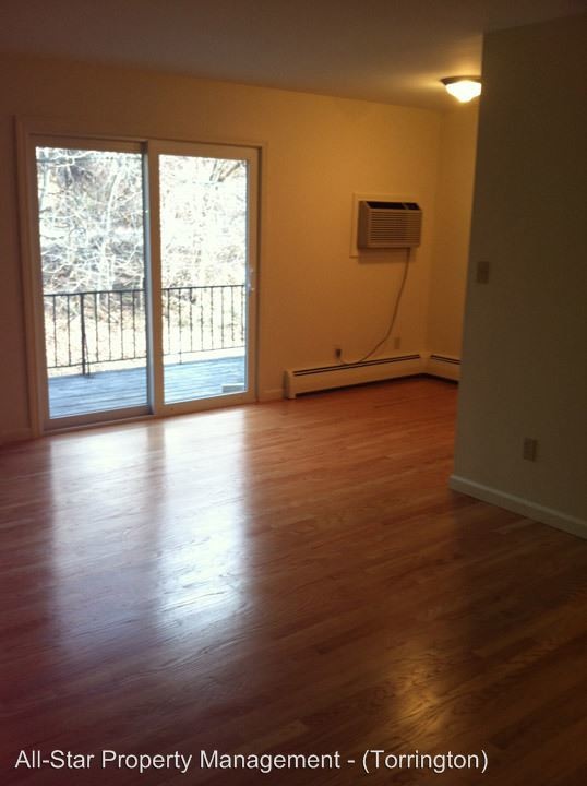 Building Photo - 417 Winthrop St