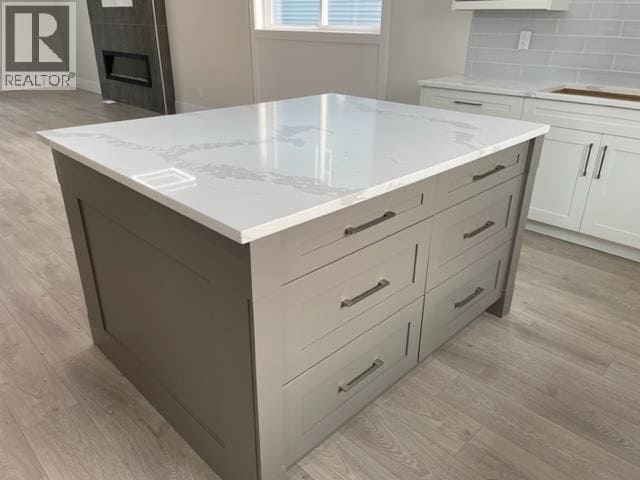 Photo du bâtiment - 13639-1232A 232a St