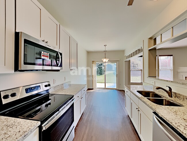 Building Photo - 1119 Bridlemine Dr