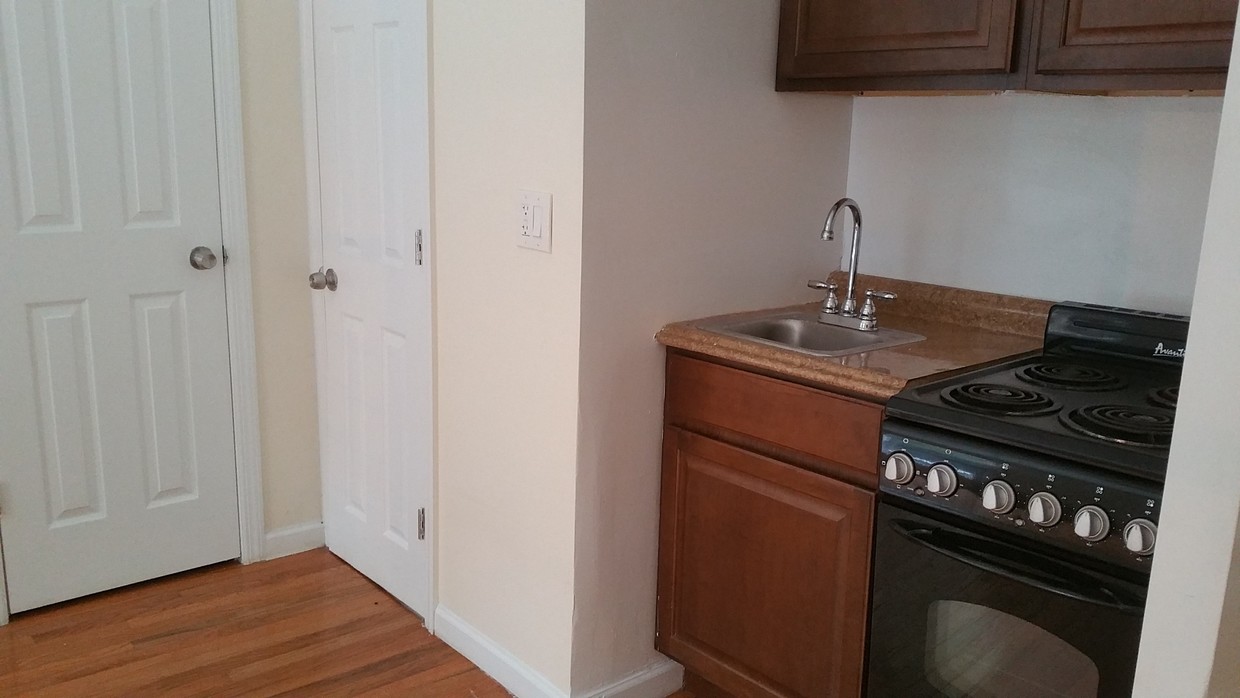Primary Photo - 304 W 147th St