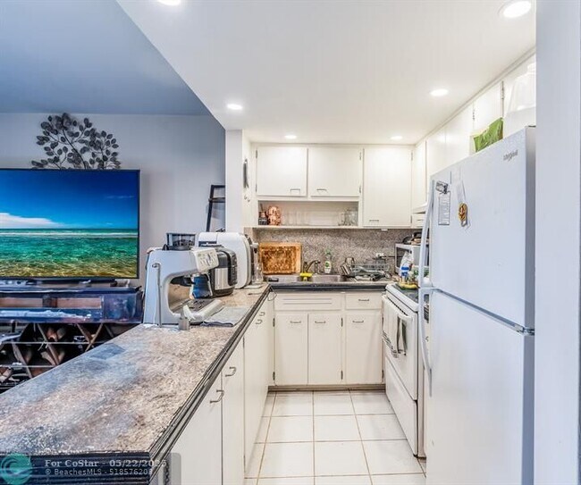 Foto del edificio - 3208 SE 11th St