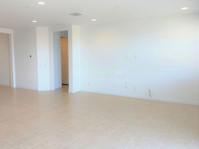 Foto del edificio - 9426 W Devonshire Ave