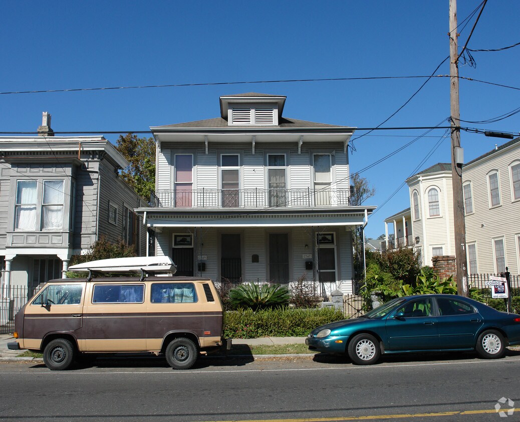Building Photo - 2347-2349 Magazine St